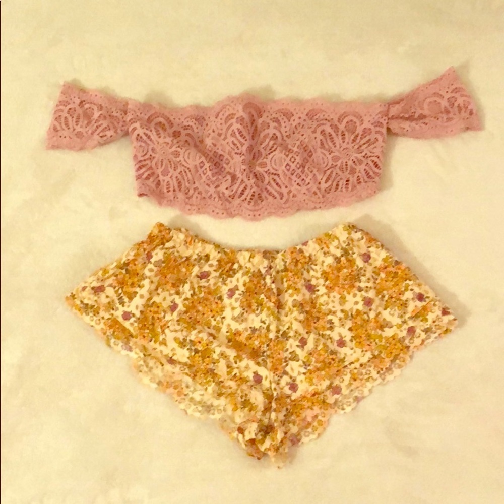 🆕VS lounge Lace Shorts